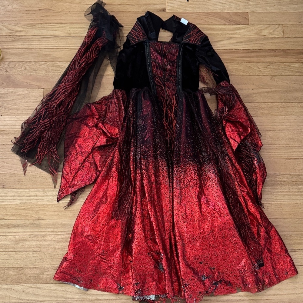 Kids Halloween Costume Size M